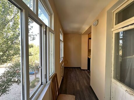 2 otaqlı köhnə tikili - Bakıxanov q. - 55 m²
