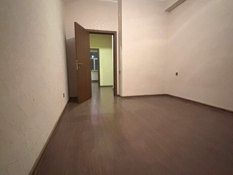 4 otaqlı yeni tikili - Yasamal r. - 115 m²