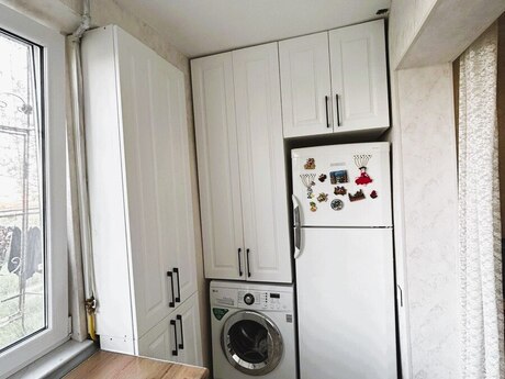 3 otaqlı köhnə tikili - Lökbatan q. - 52 m²