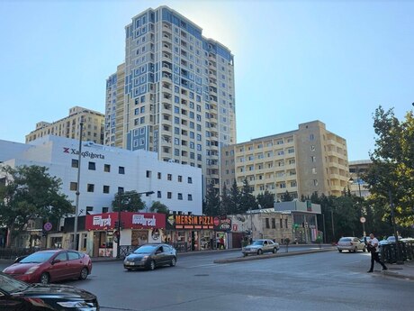 Elan №6102771 - Bakı, Nəsimi r., 4 otaqlı, 164 m², 16/21 mərtəbə