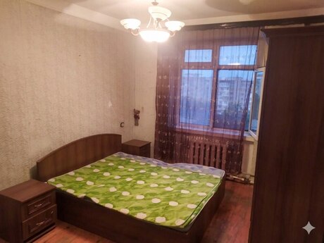 3 otaqlı köhnə tikili - Xalqlar Dostluğu m. - 80 m²