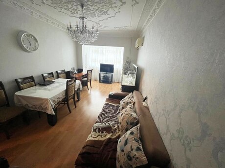 4 otaqlı köhnə tikili - Yeni Yasamal q. - 100 m²