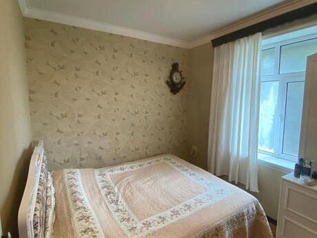 3 otaqlı köhnə tikili - Əmircan q. - 70 m²