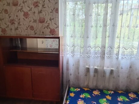 2 otaqlı köhnə tikili - Binəqədi r. - 35 m²