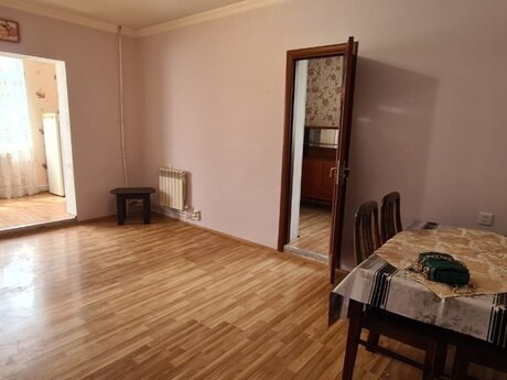 2 otaqlı köhnə tikili - Binəqədi r. - 35 m²