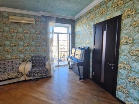 3 otaqlı köhnə tikili - Nəriman Nərimanov m. - 74 m²
