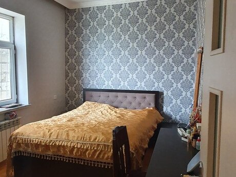 4 otaqlı həyət evi/bağ evi - Xırdalan - 90 m²