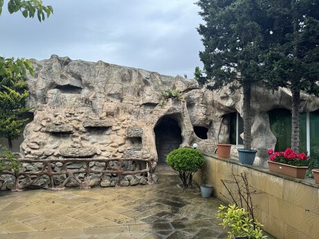 6 otaqlı həyət evi/bağ evi - Novxanı q. - 120 m²