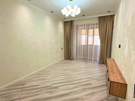 Объявление №6064380 - Баку, м. Халглар Достлугу, 2-комн., 67 м², 15/17 этаж