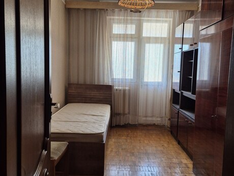 4 otaqlı köhnə tikili - Nəriman Nərimanov m. - 103 m²