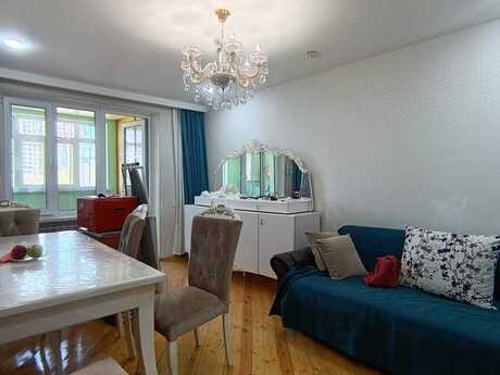 3 otaqlı köhnə tikili - Qara Qarayev m. - 75 m²