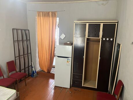 1 otaqlı həyət evi/bağ evi - İçəri Şəhər m. - 16 m²