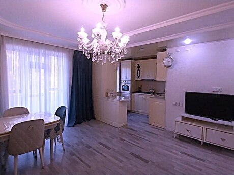 3 otaqlı köhnə tikili - Yasamal r. - 85 m²