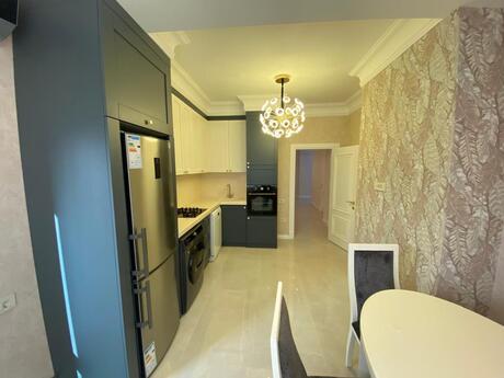 3 otaqlı yeni tikili - Elmlər Akademiyası m. - 100 m²