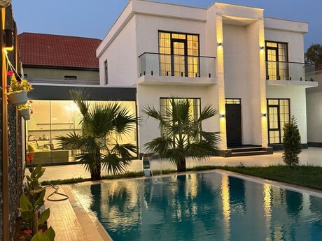 3 otaqlı həyət evi/bağ evi - Şağan q. - 200 m²
