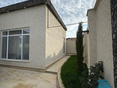 3-комн. дом/дача - пос. Мардакан - 200 м²
