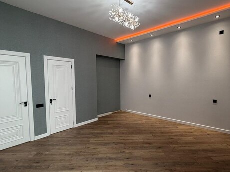 4 otaqlı həyət evi/bağ evi - Mərdəkan q. - 180 m²
