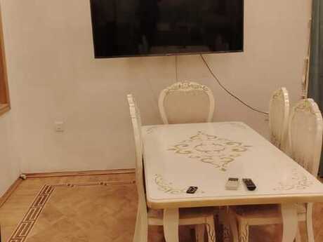 4 otaqlı köhnə tikili - Elmlər Akademiyası m. - 110 m²