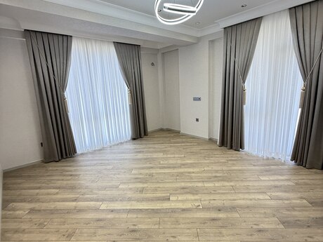 2 otaq · 73 m² · 8/12 mərtəbə, Bakıxanov