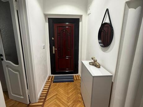 3 otaqlı köhnə tikili - Nizami m. - 80 m²