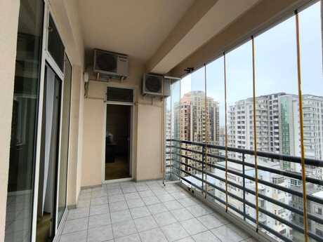 3 otaqlı yeni tikili - 28 May m. - 212 m²