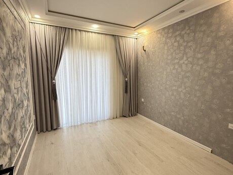 2-room apartment, 74 m², Bakıxanov: 210 000 ₼ 3
