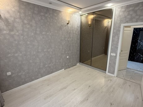2-room apartment, 74 m², Bakıxanov: 210 000 ₼ 4