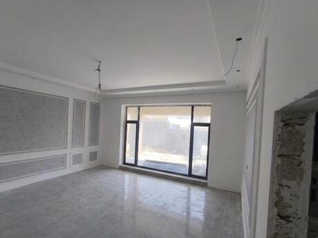 4 otaqlı həyət evi/bağ evi - Novxanı q. - 300 m²
