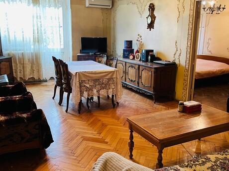 2 otaqlı köhnə tikili - Sahil m. - 70 m²