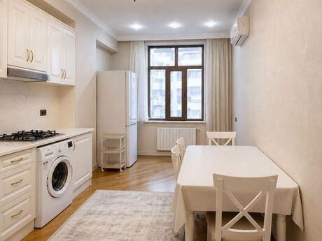3 otaqlı yeni tikili - Nəsimi r. - 136 m²
