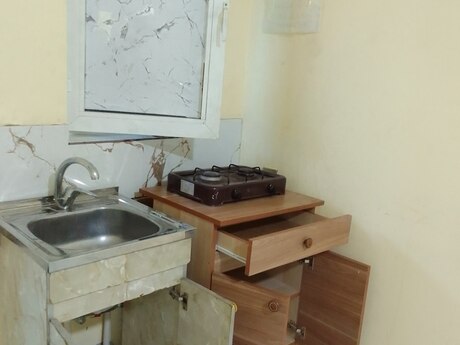 1 otaqlı həyət evi/bağ evi - Abşeron r. - 20 m²