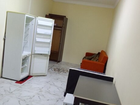 1 otaqlı həyət evi/bağ evi - Abşeron r. - 20 m²