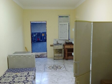 1 otaqlı həyət evi/bağ evi - Abşeron r. - 20 m²