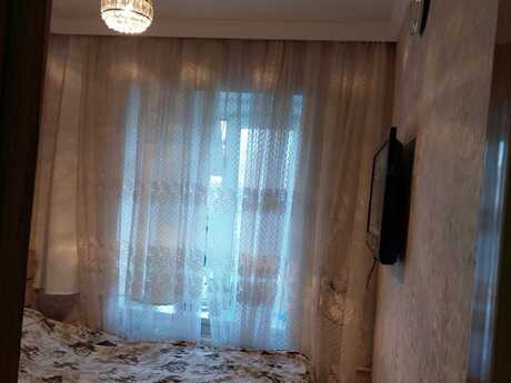 3 otaqlı köhnə tikili - Xalqlar Dostluğu m. - 60 m²