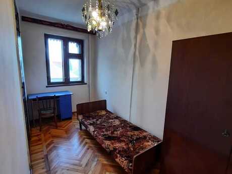 3 otaqlı köhnə tikili - Əhmədli m. - 70 m²