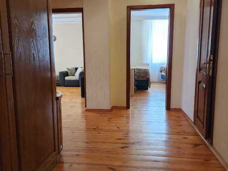 2 otaqlı köhnə tikili - Həzi Aslanov m. - 96 m²