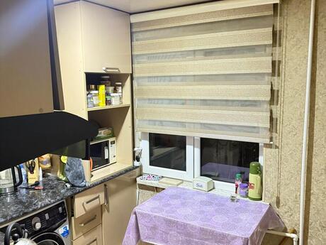4 otaqlı köhnə tikili - Neftçilər m. - 130 m²