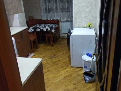 3 otaqlı köhnə tikili - Dərnəgül m. - 56 m²