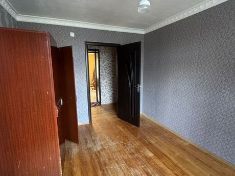 4 otaqlı köhnə tikili - Pirallahı r. - 77 m²