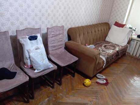 3 otaqlı köhnə tikili - Elmlər Akademiyası m. - 65 m²