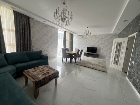 Elan №6103420 - Bakı, Badamdar q., 5 otaqlı, 200 m²