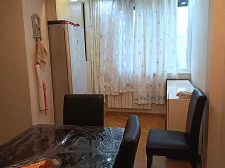 3 otaqlı köhnə tikili - Səbail r. - 90 m²