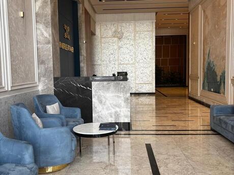 3 otaqlı yeni tikili - Ağ şəhər q. - 119 m²