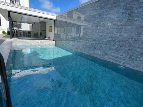 5 otaqlı həyət evi/bağ evi - Mərdəkan q. - 500 m²