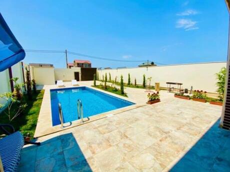 3 otaqlı həyət evi/bağ evi - Mərdəkan q. - 130 m²