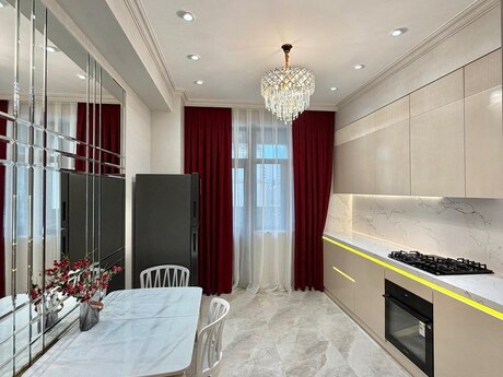 3 otaqlı mənzil, 115 m², 28 May: 435 000 ₼ 5
