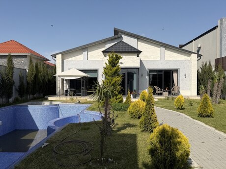 5 otaqlı həyət evi/bağ evi - Mərdəkan q. - 270 m²