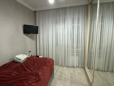4 otaqlı köhnə tikili - 20 Yanvar m. - 110 m²