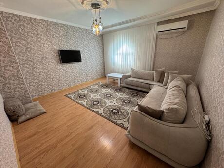 3 otaq · 74 m² · 9/9 mərtəbə, Qurtuluş 93