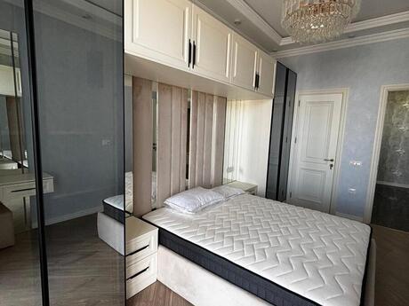 3 otaqlı yeni tikili - Xətai r. - 120 m²